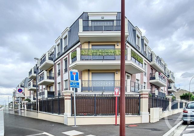 Appartement F2 à vendre - 2 pièces - 41.9 m2 - MONTFERMEIL - 93 - ILE-DE-FRANCE - Century 21 Coeur De Ville