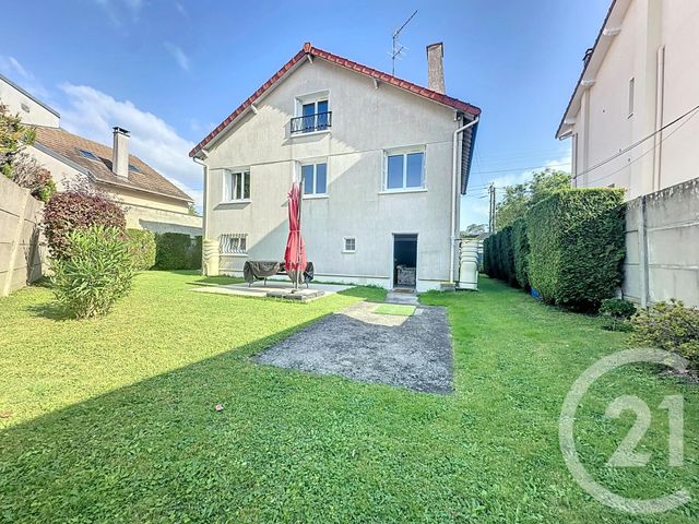 maison à vendre - 6 pièces - 109.0 m2 - MONTFERMEIL - 93 - ILE-DE-FRANCE - Century 21 Coeur De Ville