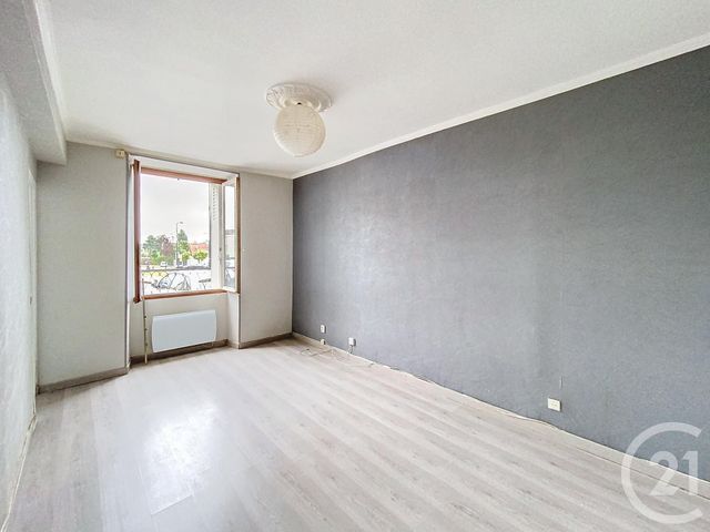 Appartement F3 à vendre - 3 pièces - 40.27 m2 - MONTFERMEIL - 93 - ILE-DE-FRANCE - Century 21 Coeur De Ville